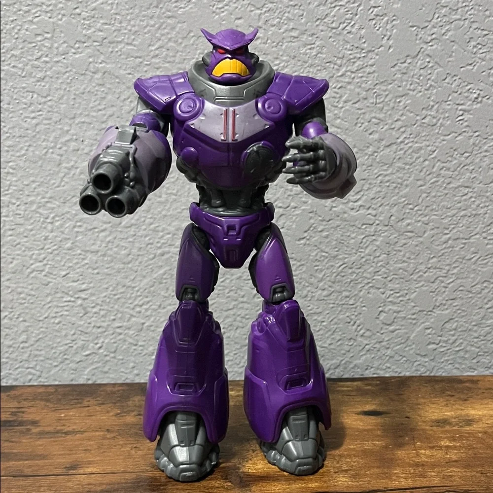 Zorg action figure from Toy story/ Does not include shooting balls from hand - Picture 1 of 13